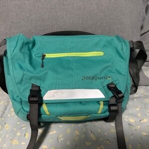 Patagonia MiniMass  Messenger bag